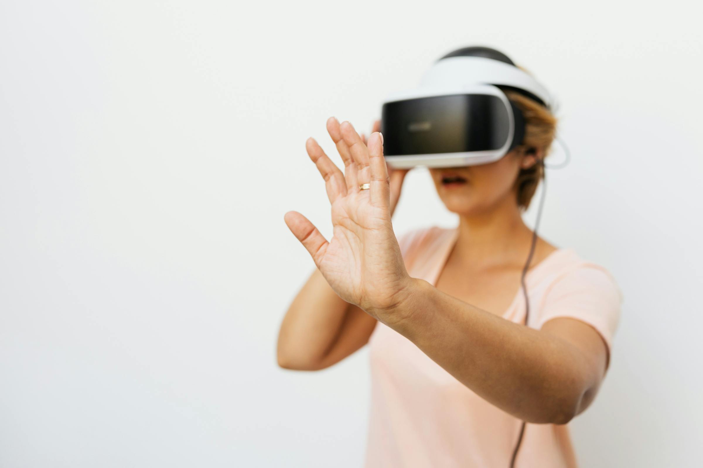 Assembleia Virtual de Condomínio: Vantagens e Desafios na Era Digital de Gestão Condominal