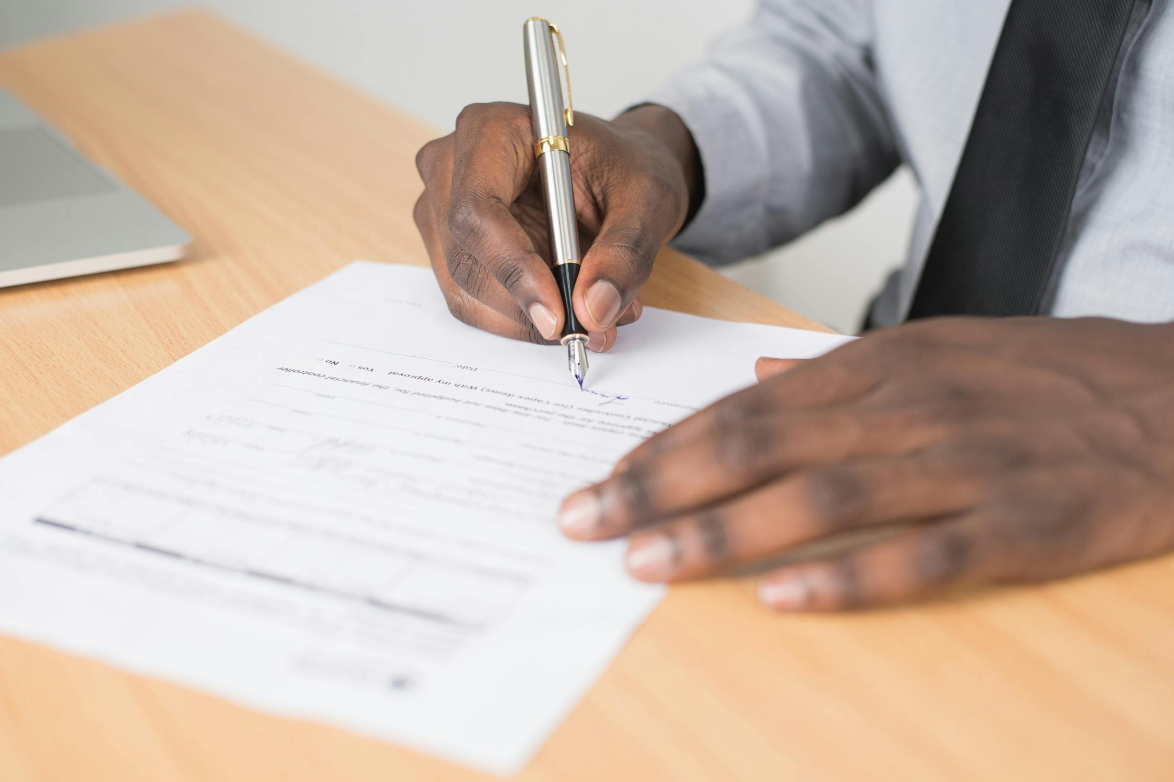 Distrato Imobiliário: Como Encerrar um Contrato de Forma Segura e Eficiente